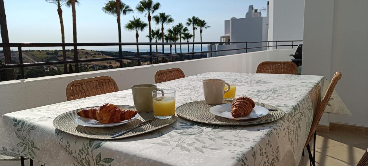 Estepona Golf Apartment Exterior photo