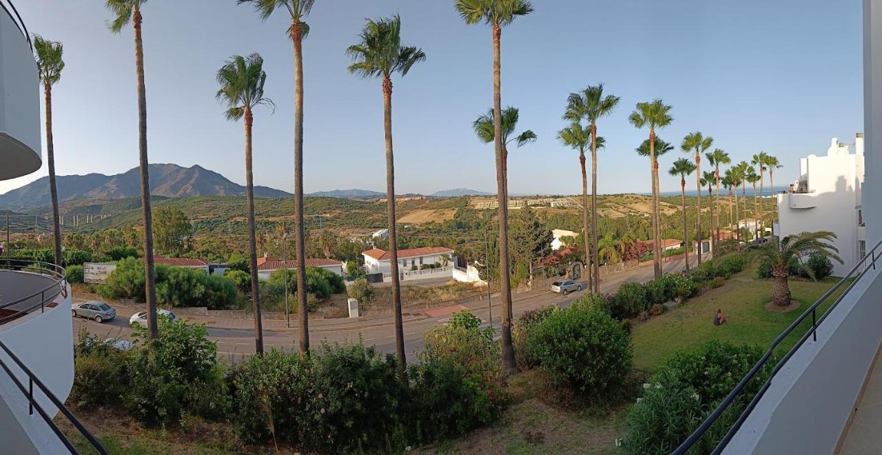 Estepona Golf Apartment Exterior photo